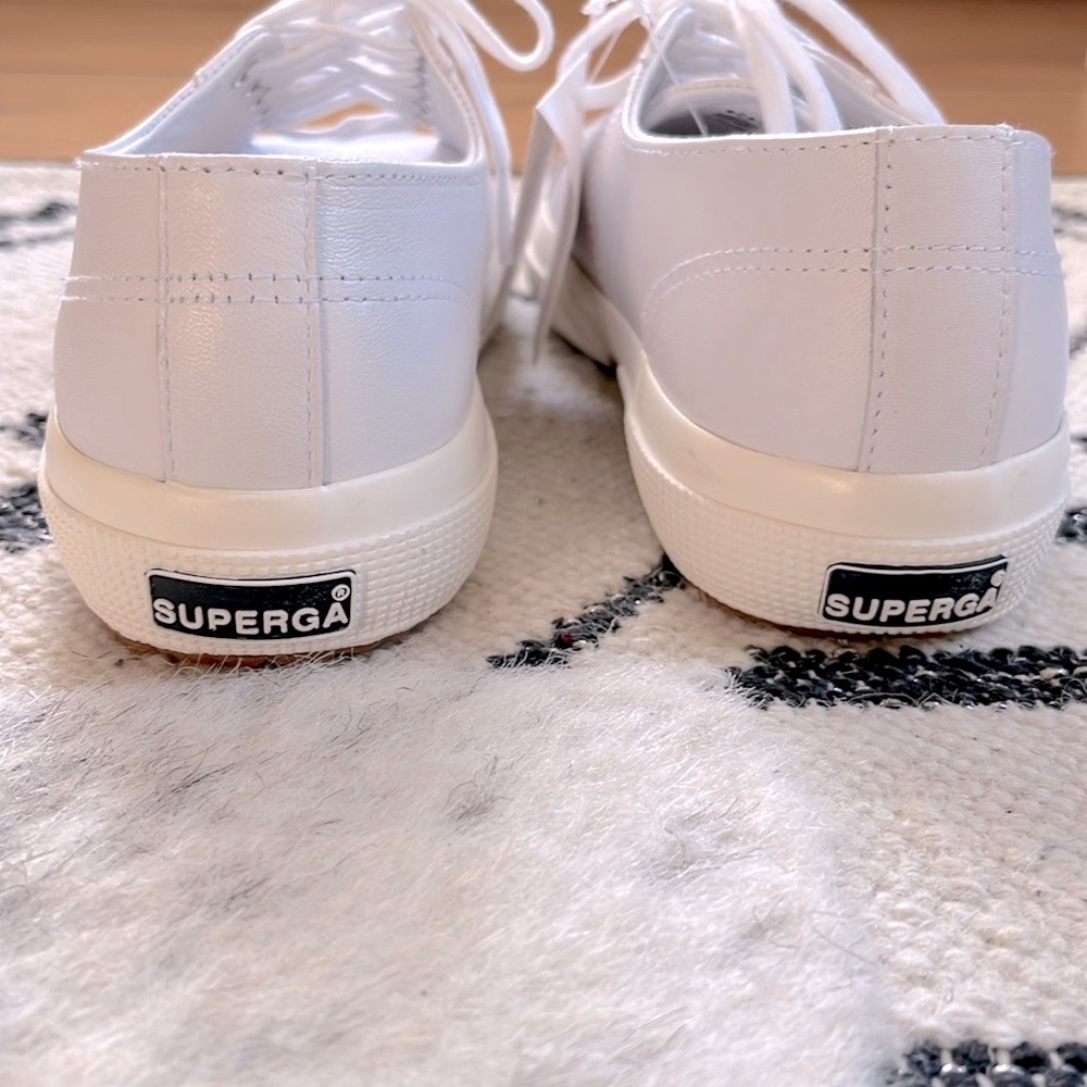 Superga Women’s 2750 Nappa Leather Classic Optical White-Favorio—9 1/2 - Picture 7 of 8